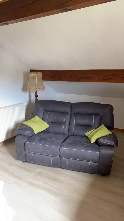 Ferienwohnung Au Gres Du Vent Ruy-Montceau Exterior foto